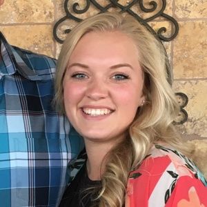 Meet your Posher, Mckayla